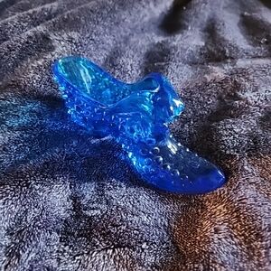Fenton Cobolt Blue Glass Hobnail Cat Shoe